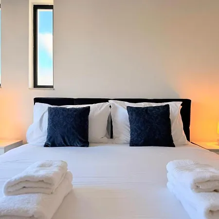 Private Pool Escape - Stylish Island * San Ġwann