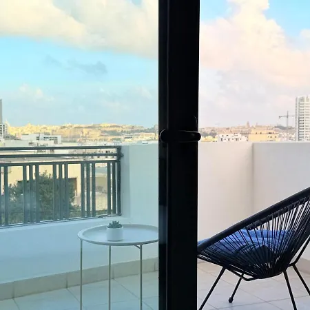 Private Pool Escape - Stylish Island * San Ġwann
