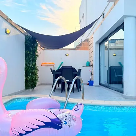 Private Pool Escape - Stylish Island * San Ġwann