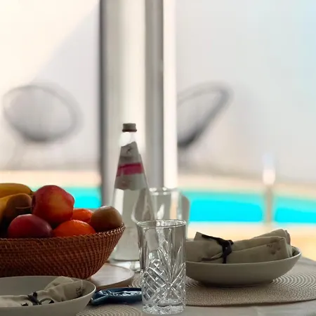 Private Pool Escape - Stylish Island ヴィラ *